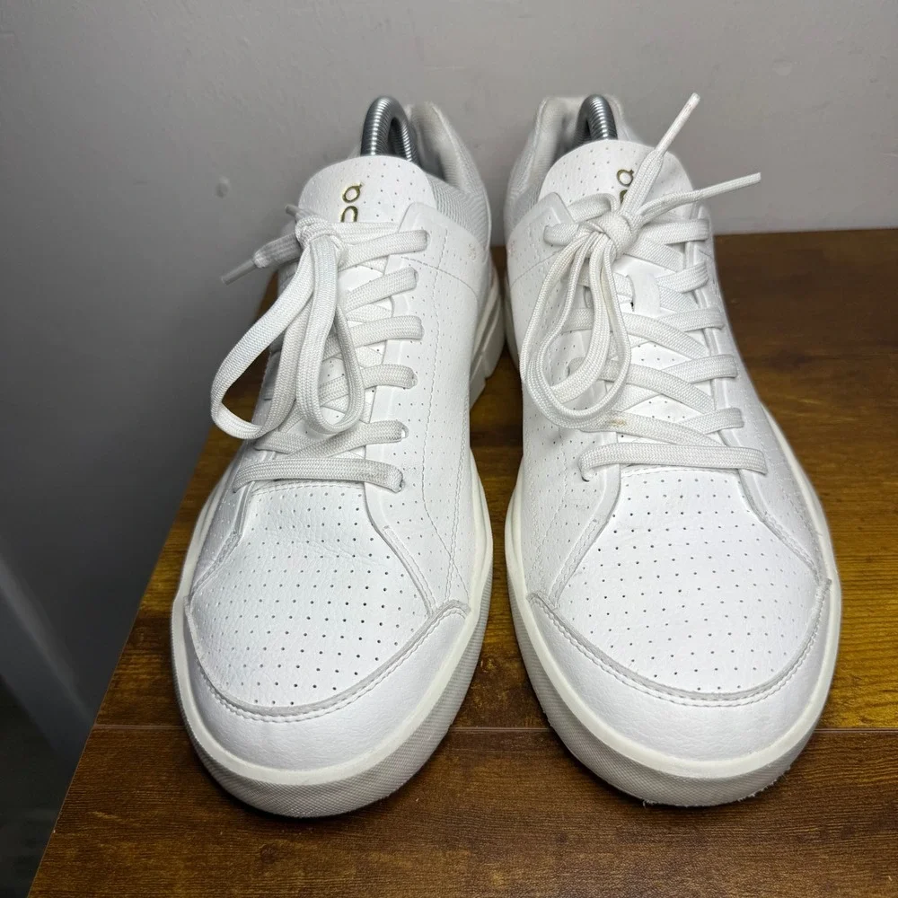On The Roger Advantage Tennis Shoes Womens Size 10 White Rose 3WD30241188
